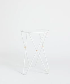 Hot Sale 🌟 Dormify Kaia Painted Metal Side Table 🎉 -Dormify Decor Store 041ae76a3e5649ddad81c36b27559038 1080x